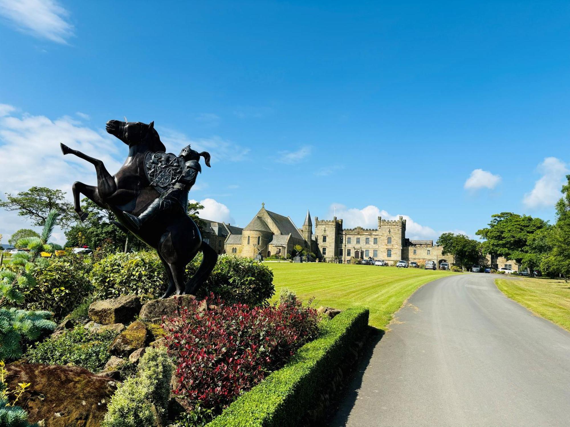 Sneaton Castle Hotel Whitby Exterior foto